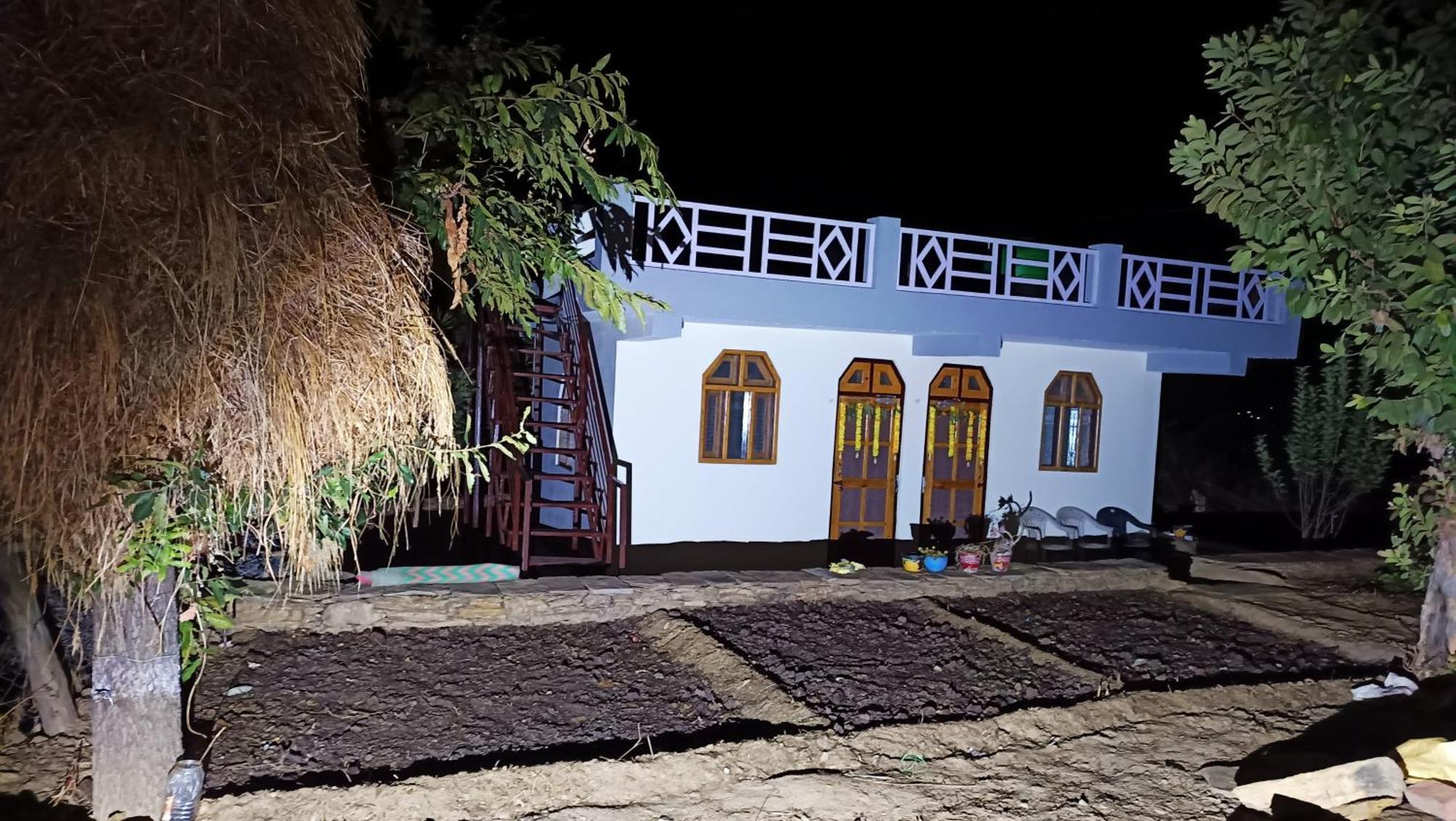 Dwarahat Village Farmstay- Babaji'S Cave Buitenkant foto